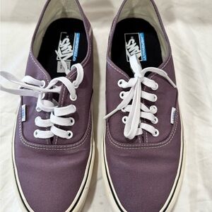 Vans Authentic Plum Skulls
